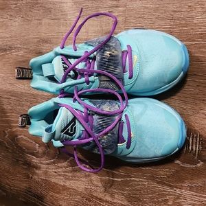 Boys Nike Zoom Freak 3